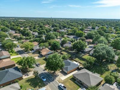 6114 Big Springs Drive, Arlington, Texas 76001, États-Unis