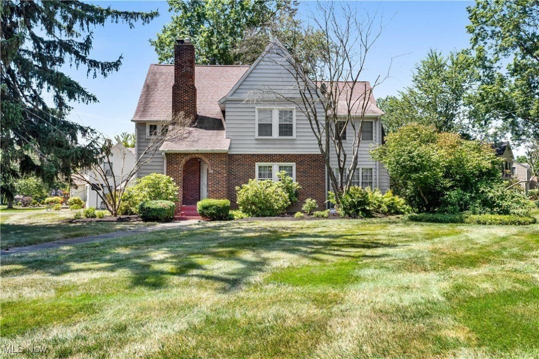 68 Ridgewood Drive, Boardman, Ohio 44512