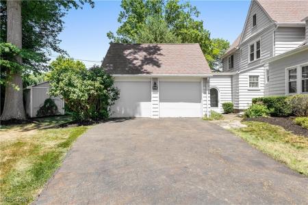 68 Ridgewood Drive, Boardman, Ohio 44512