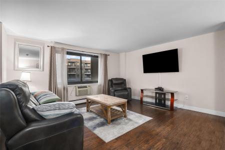 100 E Hartsdale Avenue #5AE, Hartsdale, Nueva York 10530, Estados Unidos