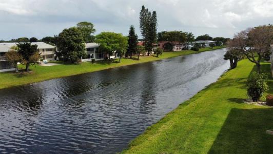 260 Dorchester K, West Palm Beach, Florida 33417, USA