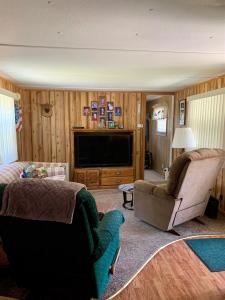 4261 Chappel, Gladwin, Michigan 48624