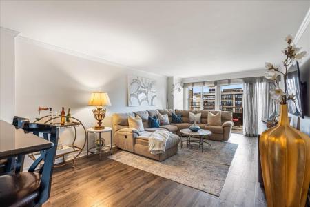 17-85 215th Street 16J, Bayside, Nueva York 11360, Estados Unidos