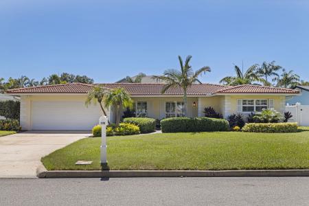 1110 2nd Ave S, Tierra Verde, Florida 33715, USA