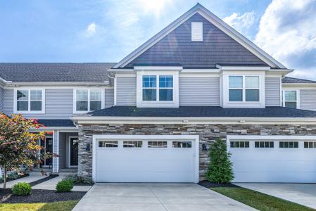9465 Aquila Ct., Broadview Heights, Ohio 44147, USA