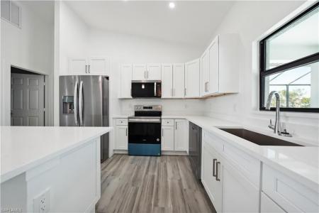 4309 NW 38th Avenue, Cape Coral, 佛羅里達州 33993, 美國