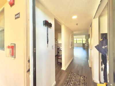 4700 Lucerne Lakes Boulevard #408, Lake Worth, Florida 33467, Amerika Birleşik Devletleri