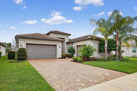 11966 SW Still Waters Avenue, Port St Lucie, Florida 34987, USA