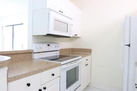 20 Crossings Circle #B, Boynton Beach, Florida 33435