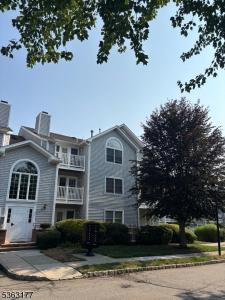 42 Genoble Rd, Montville, New Jersey 07045, USA