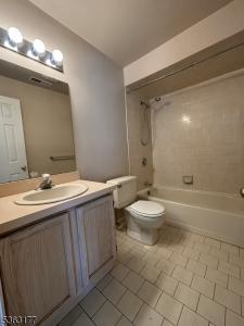 42 Genoble Rd, Montville, New Jersey 07045, USA