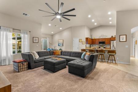 1626 S Rio Linda Street, Visalia, 加州 93292, 美國