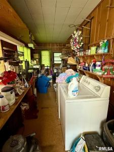 219 W Main Street, Knoxville, Illinois 61448