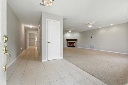 38634 Evelyn Lane, Zephyrhills, Florida 33542, USA
