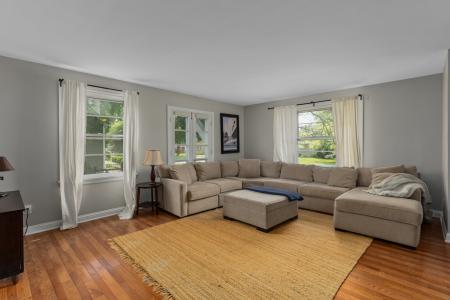1905 Zschokke St, Highland, Illinois 62249