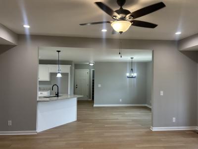 255 Randall Lane, Manchester, Tennessee 37355, USA
