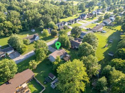 802 Cottonwood Lane, Carterville, 伊利诺斯州 62918, 美国