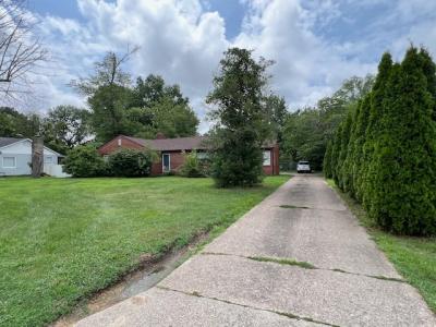 1403 W Hendrickson St, Marion, Illinois 62959, Estados Unidos