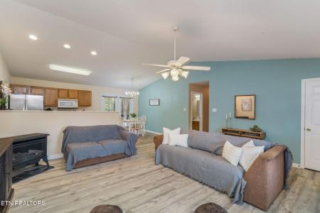 2403 Quantico Drive, Maryville, Tennessee 37804