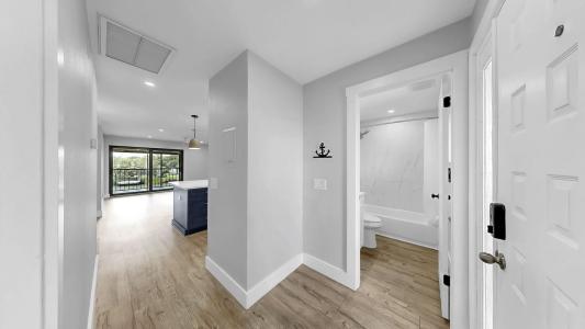 662 Yardarm Dr, Apollo Beach, Florida 33572