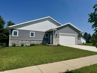 5320 Magdalene Court, Middleton, Wisconsin 53562