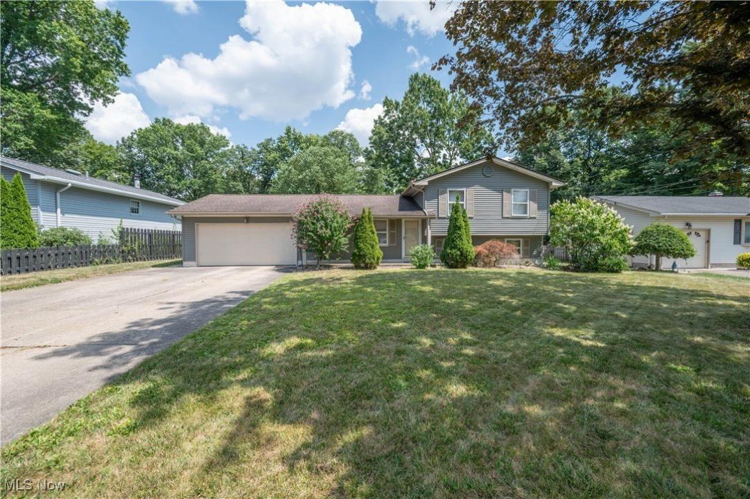 2211 Penny Lane, Austintown, אוהיו 44515, ארצות הברית של אמריקה