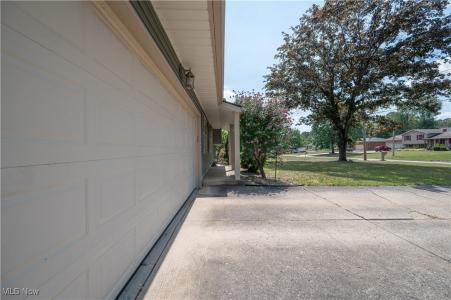 2211 Penny Lane, Austintown, אוהיו 44515, ארצות הברית של אמריקה