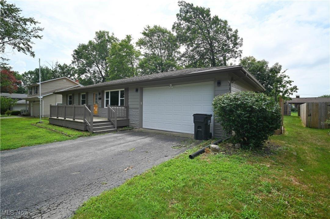 3911 Nottingham Avenue, Austintown, Ohio 44511, USA