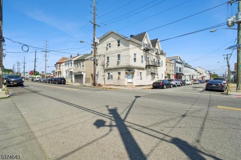 196 Beech St, Paterson City, 紐澤西州 07501-3419, 美國