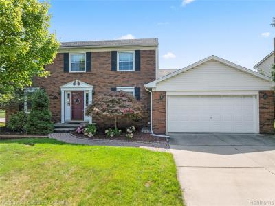 16576 Marsha Street, Livonia, Michigan 48154, Estados Unidos