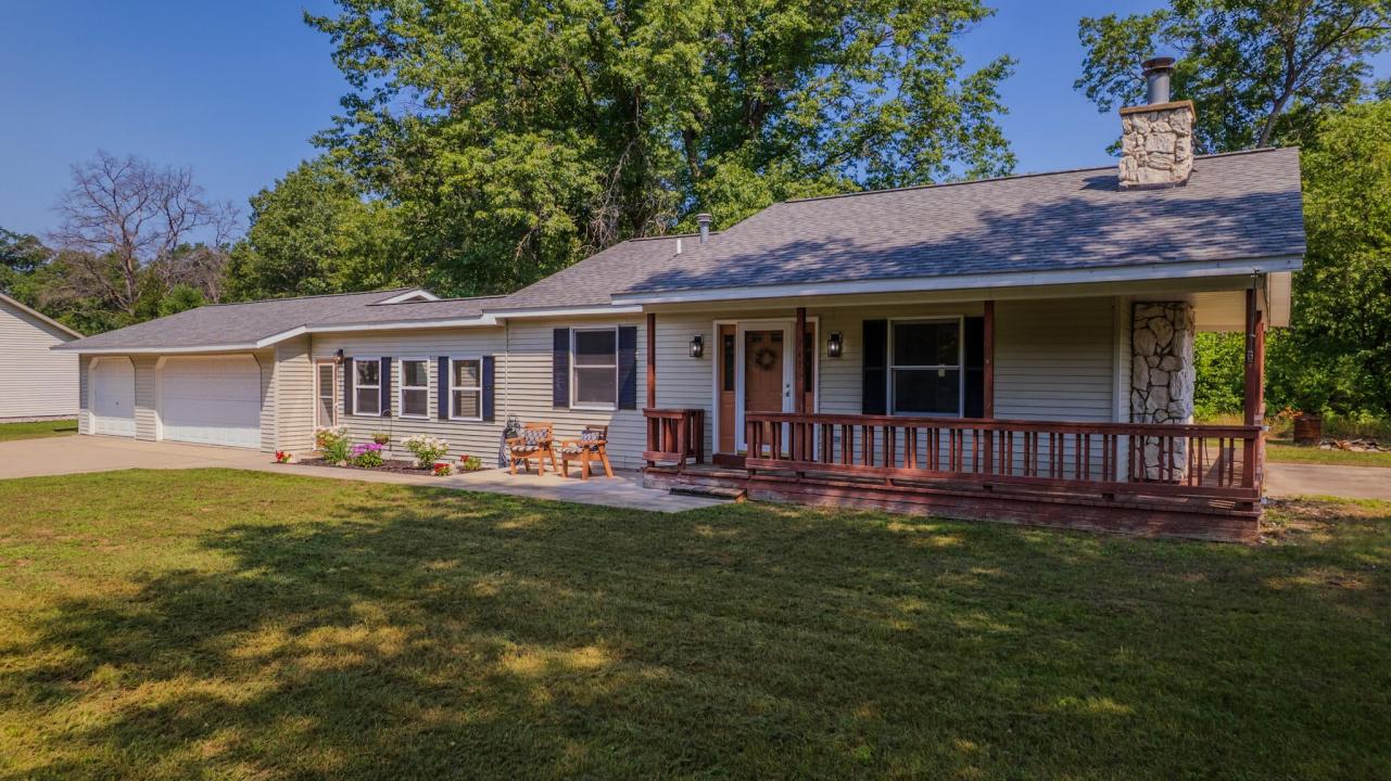 1673 Goldenrod Drive, Houghton Lake, Michigan 48629