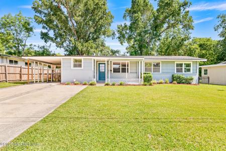 6765 Snow White Drive, Jacksonville, Florida 32210, USA