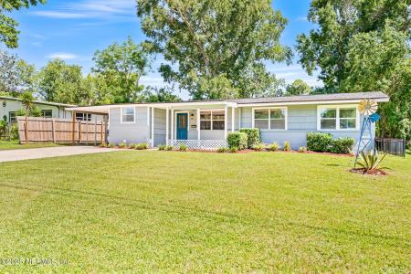 6765 Snow White Drive, Jacksonville, Florida 32210, USA