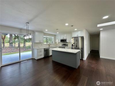 7044 Johnson Point Road Ne, Olympia, Washington 98516, USA