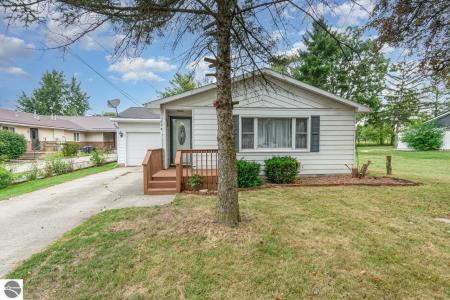 517 E Main Street, Carson City, Michigan 48811, USA
