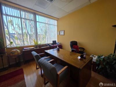 212 9th , 301, Oakland, California 94607