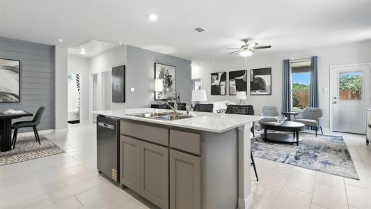 312 POTATO ST, Keene, Texas 76059, Estados Unidos