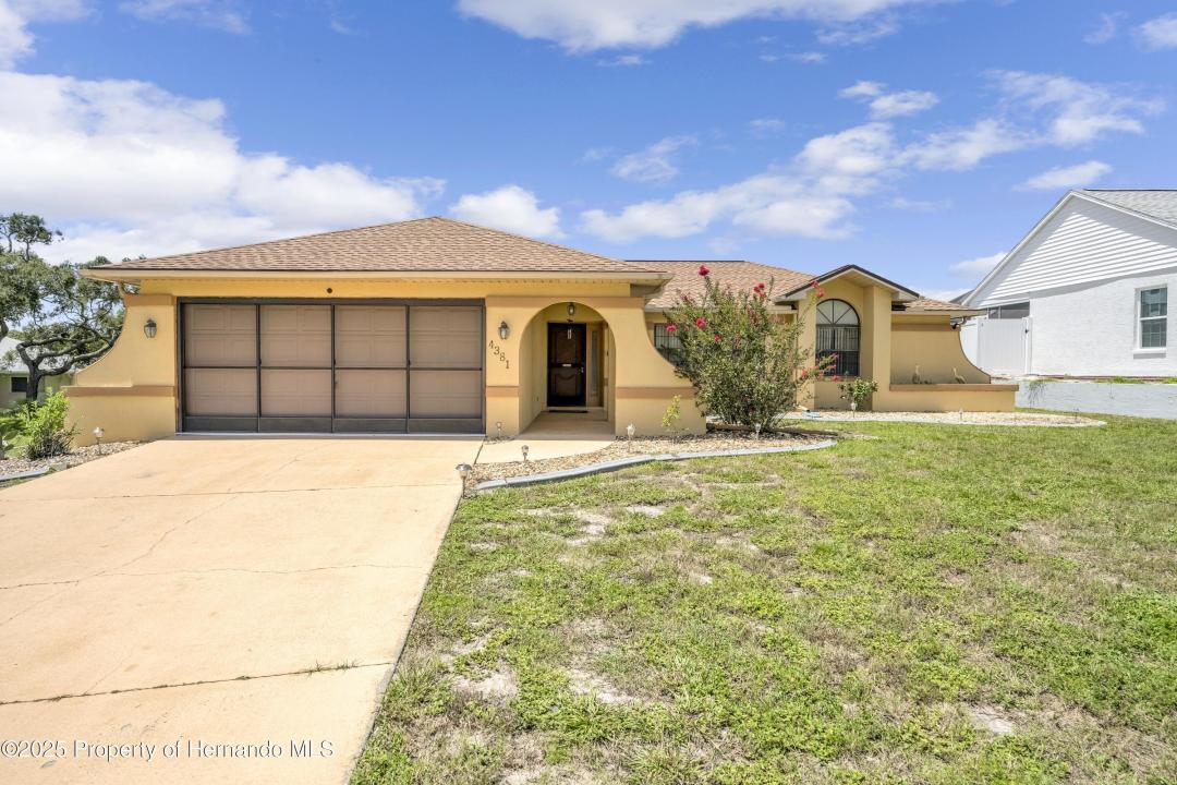 4381 Craigdarragh Avenue, Spring Hill, Flórida 34606, Estados Unidos