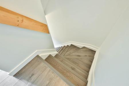 125  Av. des Jonquilles, Gatineau (Hull), Quebec J9A 2K6, Kanada