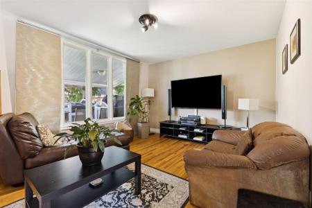 19 Rue Isabelle, Gatineau (Hull), Quebec J8Y 5G4, Kanada