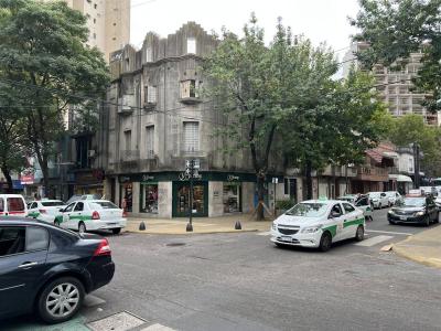 12 ESQUINA 55 9999, La Plata, GBA Sur 1900, Argentina
