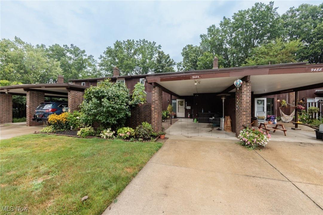 9494 Fernwood Drive, Olmsted Falls, Ohio 44138, Estados Unidos