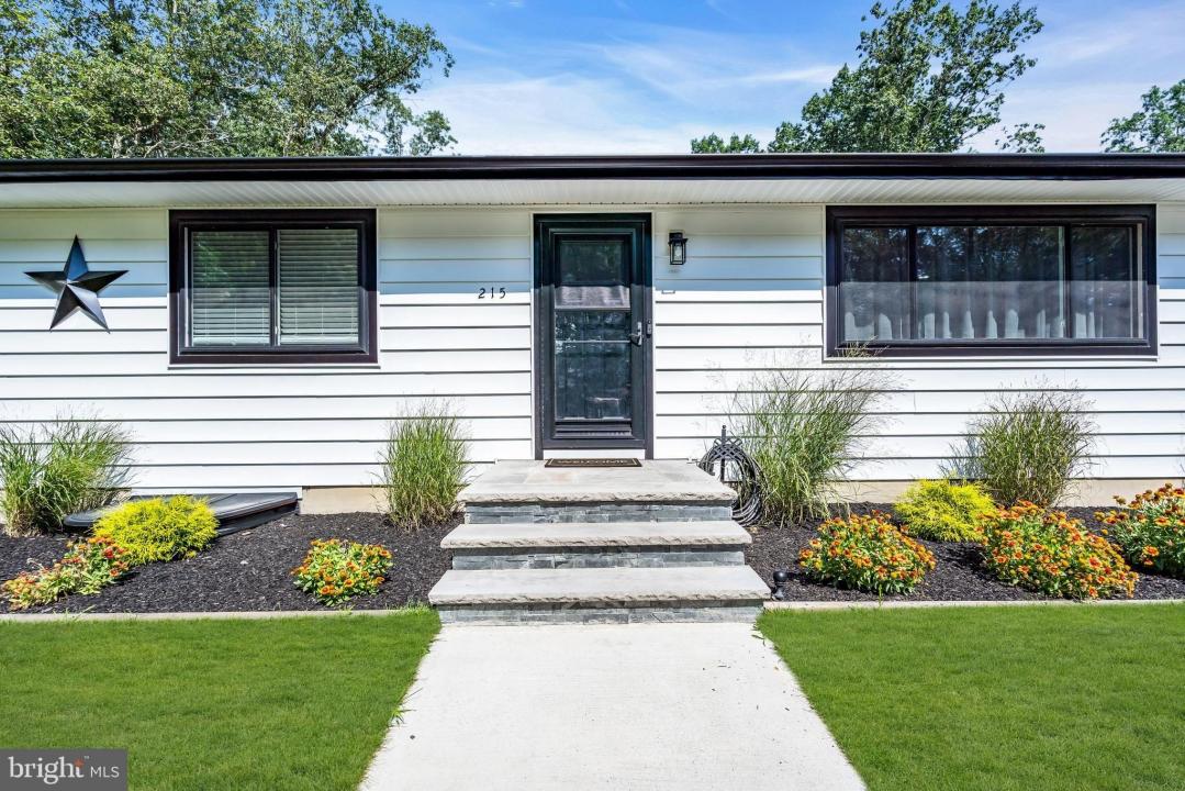215 AVENUE ROAD, SOUTHAMPTON, Nueva Jersey 08088, Estados Unidos