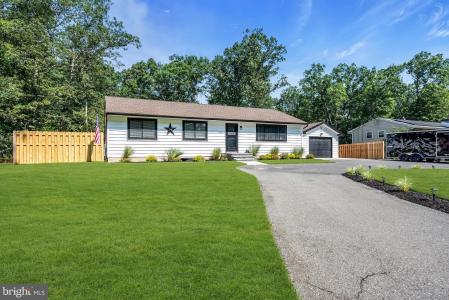 215 AVENUE ROAD, SOUTHAMPTON, Nueva Jersey 08088, Estados Unidos