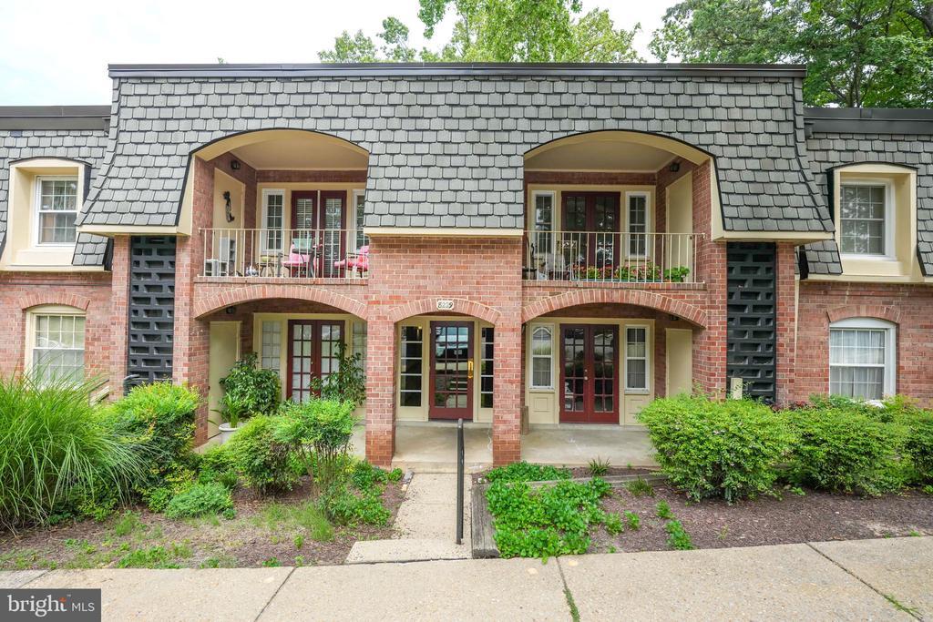8229 Kings Charter Lane , 96, Springfield, 弗吉尼亚州 22152, 美国