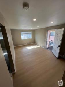 768 N REDWOOD RD W 21, Salt Lake City, Utah 84116, USA