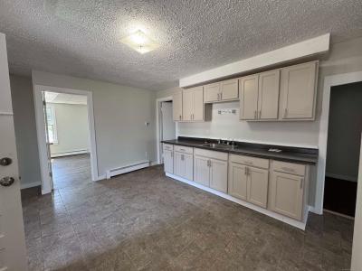 645 Burnside Avenue 1C, East Hartford, コネティカット 06108, アメリカ合衆国