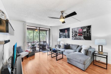 3730 Inverrary Dr #3V, Lauderhill, Florida 33319, Stati Uniti