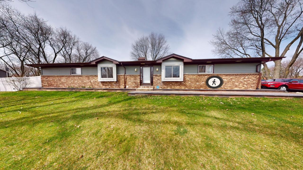 10412 Dawn Avenue, Naperville, Illinois 60564