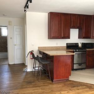 104 N Beverwyck Rd, Lake Hiawatha, 紐澤西州 07034, 美國